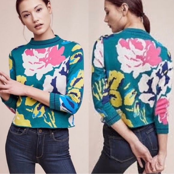 Anthropologie Sweaters - Anthropologie HWR Monogram
Laine Pink Floral Mock Neck
Crop Sweater